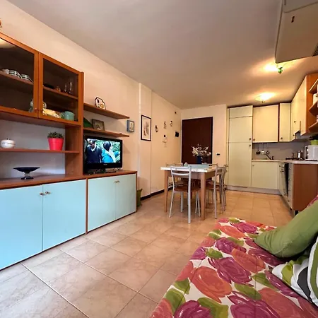 Residenza Porta Del Mare Apartment Lignano Sabbiadoro Exterior photo