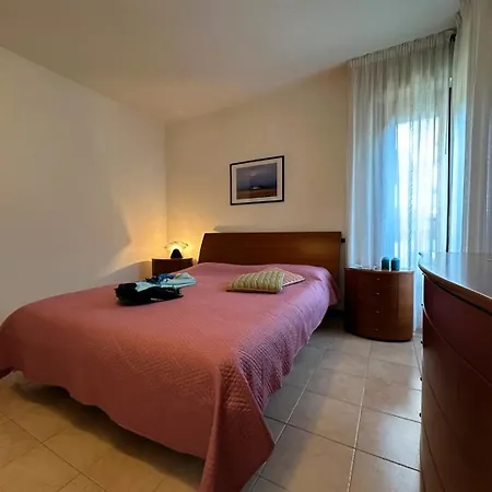 Residenza Porta Del Mare Apartment Lignano Sabbiadoro Exterior photo