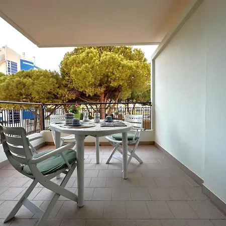 Residenza Porta Del Mare Apartment Lignano Sabbiadoro Exterior photo